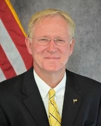 Raymond L. Newton
