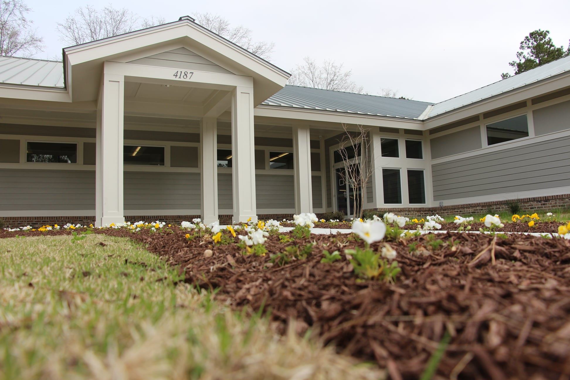 Image of the front of the new Southern Georgetown Library branch